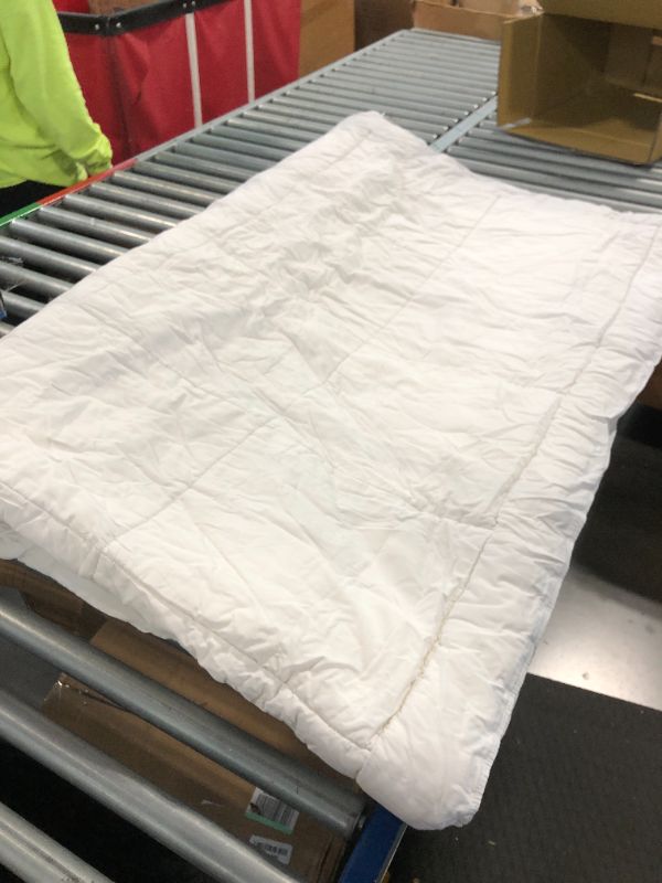 Photo 1 of  Down Alternative White Comforter King Size,All Season Microfiber Duvet Insert 