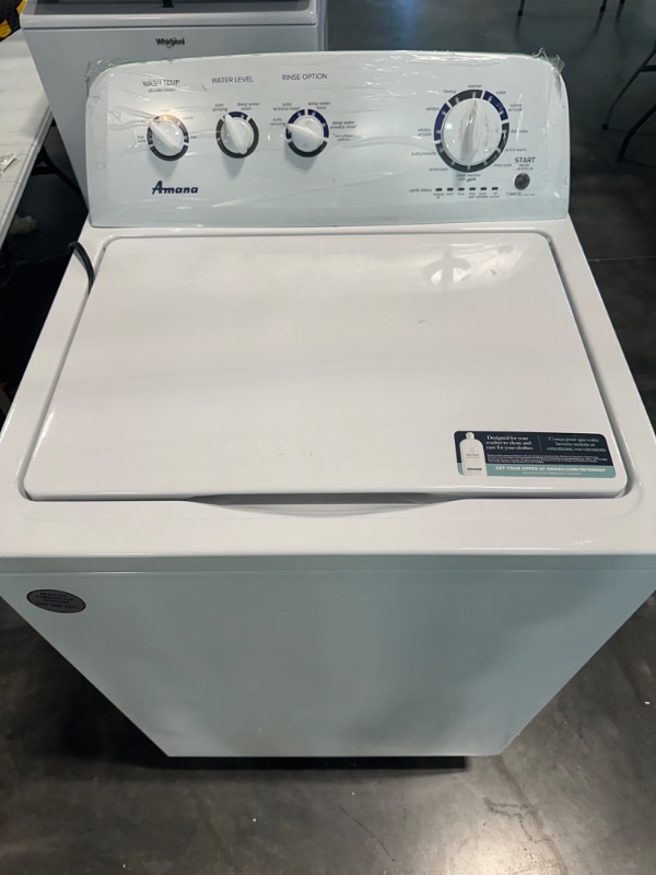 Photo 2 of Amana 3.8-cu ft High Efficiency Agitator Top-Load Washer (White)