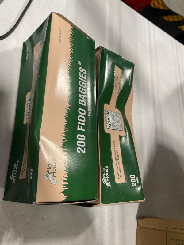 Photo 1 of 200 fido baggies 8x13" bags pack of 2