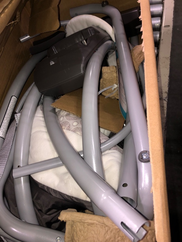Photo 1 of Graco Simple Sway Abbington Baby Swing