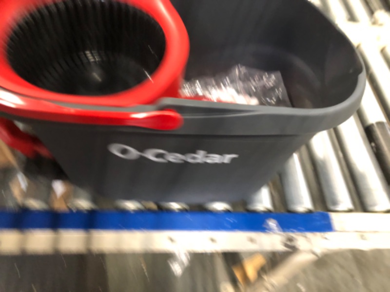 Photo 4 of ***MISSING MOP HANDLE*** O-Cedar EasyWring Microfiber Spin Mop, Bucket Floor Cleaning System, Red, Gray