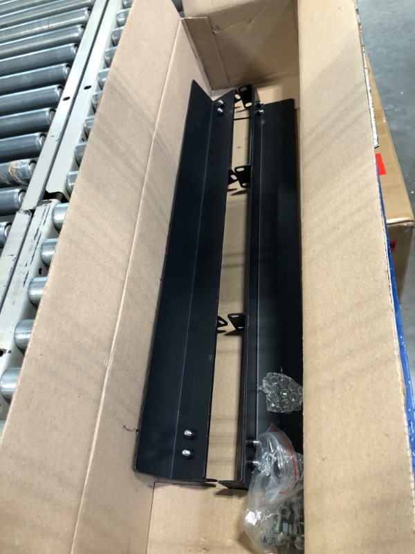 Photo 1 of Startech Unirails1ub 1U 19-Inch Server Rack Rails 24-36-Inch Adjustable Depth/Universal 4 Post Network/Server/Ups Equipment Mounting Rack Mount Rail Kit