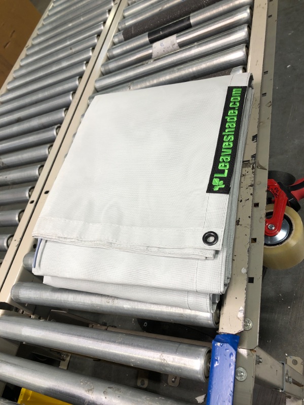 Photo 1 of looks new. bag zipper doesn't work
Tentproinc RV Awning Sun Shade 8' X 15' 3'' Gray Mesh Screen Sunshade Camper Trailer Motorhome UV Blocker Complete Kits - 3 Year Warranty 8' x 15'3'' -Actual Measurement Gray