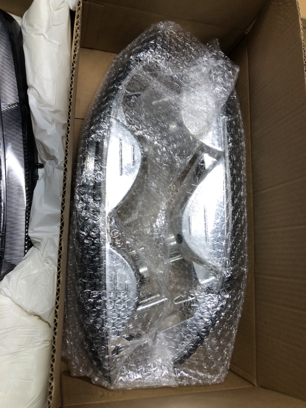 Photo 3 of SEE PICS, MIGHT BE USED, SLIGHTLY DIRTY
DNA MOTORING HL-OH-CS99-4P-SM-CL1 Headlight Assembly Passenger Side Smoked clear