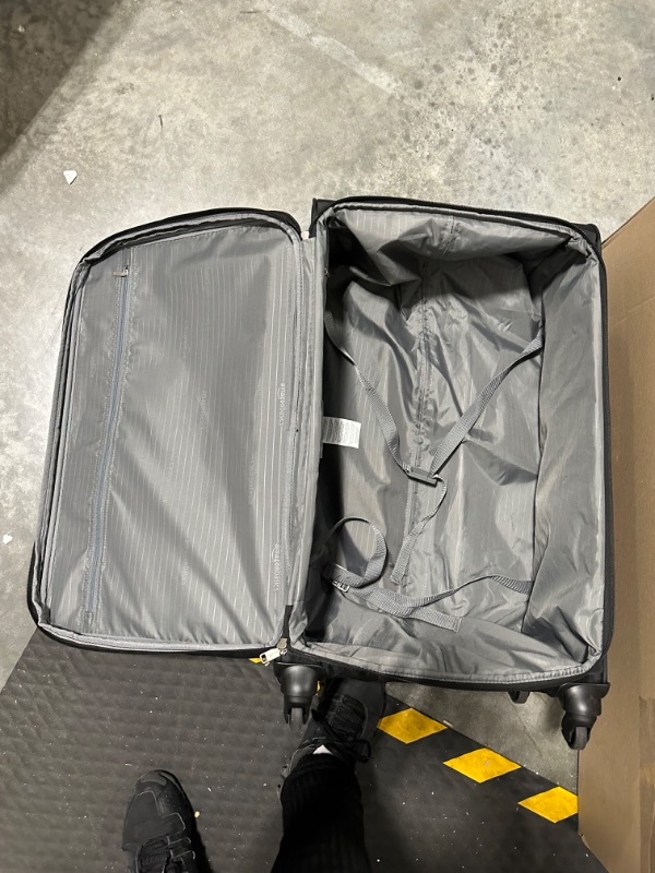 Photo 4 of AmazonBasics Premium Expandable Softside Spinner Suitcase Luggage with TSA Lock and Wheels 32 Inch