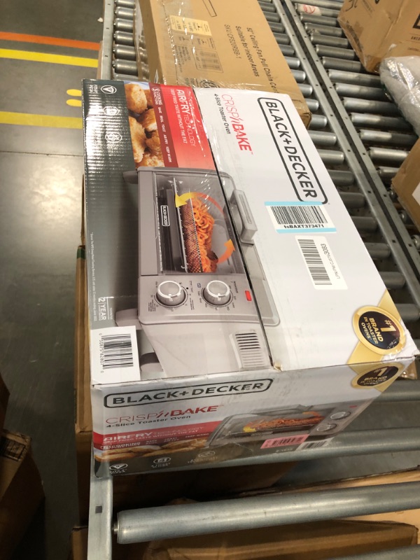 Photo 2 of BLACK+DECKER Crisp ‘N Bake Air Fry 4-Slice Toaster Oven with Air Fry Technology Without the Fat, Two Control Knobs & 5 Cooking Functions, Even Toast Technology for Bread, Pizza & Much More