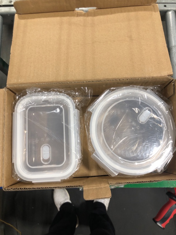 Photo 2 of Zanetti Set of 10 Extra Thick Glass Airtight Containers for Food Storage and Lid with Steam Release Valve and 2 Silicone Bags for Food Storage