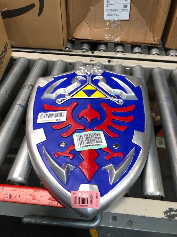 Photo 2 of 1sword Fantasy Swords: Legend of Zelda Foam Shield - Replica and Collection. for Collection, LARP, Cosplay, Gifts (Shield-28)