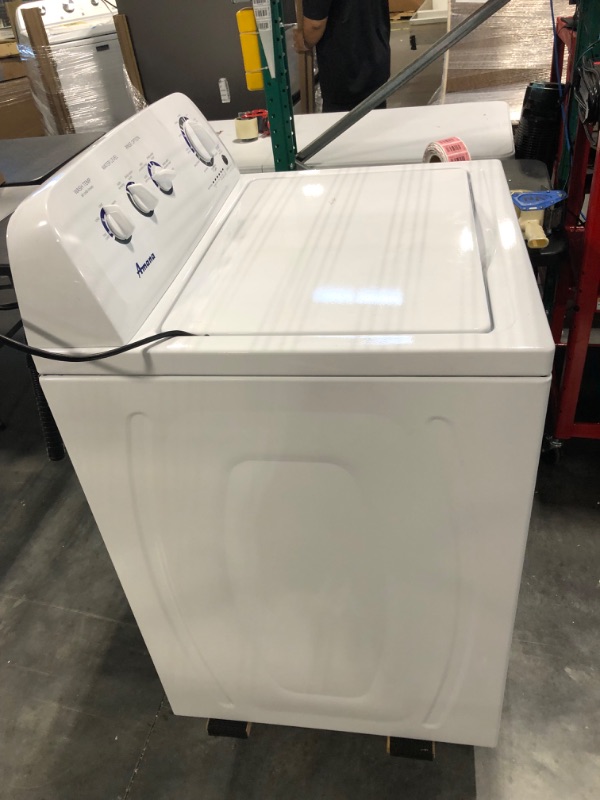 Photo 3 of Amana 3.8-cu ft High Efficiency Agitator Top-Load Washer (White)