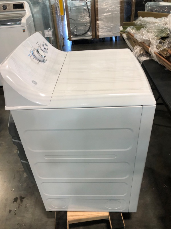 Photo 3 of GE 7.2-cu ft Electric Dryer (White)