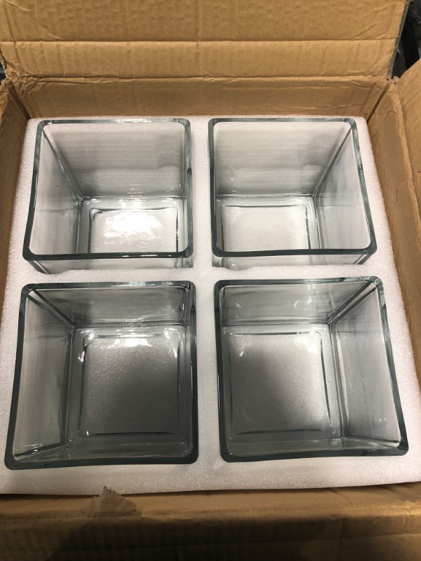 Photo 3 of 4 Pieces Cube Glass Vase Square Glass Cube Vase 6 x 6 x 6 Inch Clear Decorative Glass Cubes Clear Elegant Floral Accent Container Floating Candle Holders for Flower Planter Wedding Centerpieces