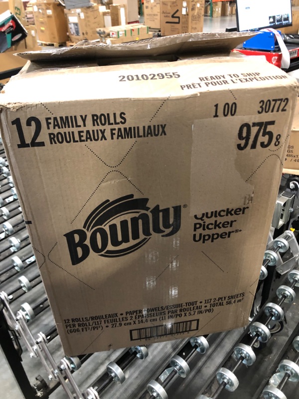 Photo 2 of 12 rolls bounty quick size
