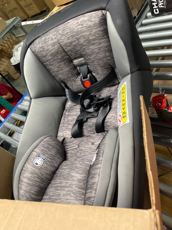 Photo 3 of Cosco Mighty Fit 65 DX Convertible Car Seat (Heather Onyx Gray)