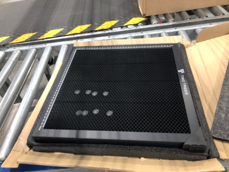 Photo 2 of OUYZGIA Honeycomb Working Table 400x400mm Steel Honeycomb Laser Bed for Laser Cutter Engraver, Honeycomb Cutting Table for Laser Cutting and Engraving, with Aluminum Plate (15.7” x15.7”)