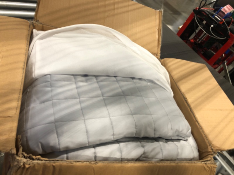 Photo 2 of YnM Weighted Blanket, Cooling Bamboo Viscose, Smallest Compartments with Glass Beads, Bed Blanket for Two Persons of 140~240lbs, Ideal for Queen or King Bed (88x104 Inches, 30 Pounds, Light Grey) Bamboo 88 in x 104 in 30 lb Light Grey Smallest Compartment