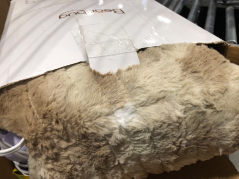 Photo 4 of [New Launch] Bearhug Electric Blanket King Size 100" x 90", Dual Controller Heated Blanket, Faux Fur/Sherpa 10-Heating Level & 1-12H Auto Off, 5 Year Warranty, Over-Heat Protect, ETL, Machine Washable King Size 100" × 90" Champagne-faux Fur & Sherpa