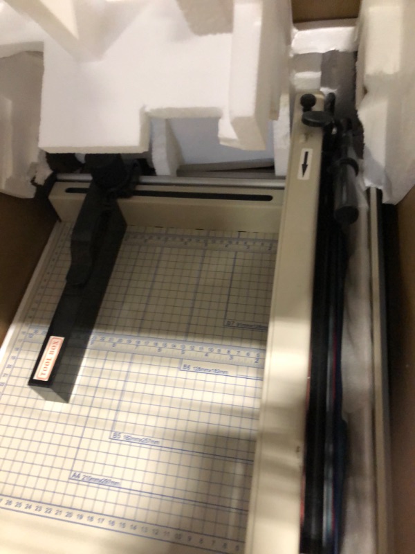 Photo 1 of 17" Heavy Duty Guillotine Paper Cutter Trimmer A3