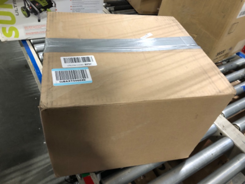 Photo 1 of Amazon Basics 5 Quart Stackable Plastic Storage Bins with Latching Lids- Clear/ Grey- Pack of 10 5 Qt. - 10 Pack