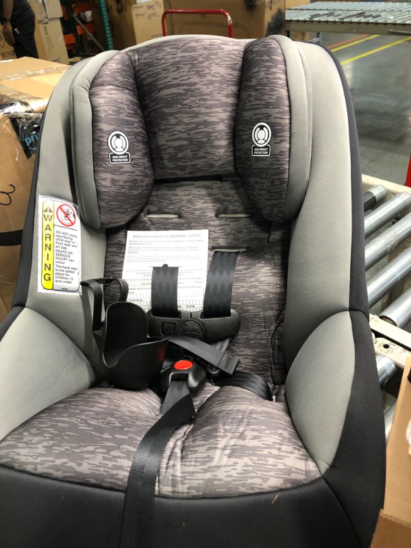 Photo 4 of Cosco Mighty Fit 65 DX Convertible Car Seat (Heather Onyx Gray)