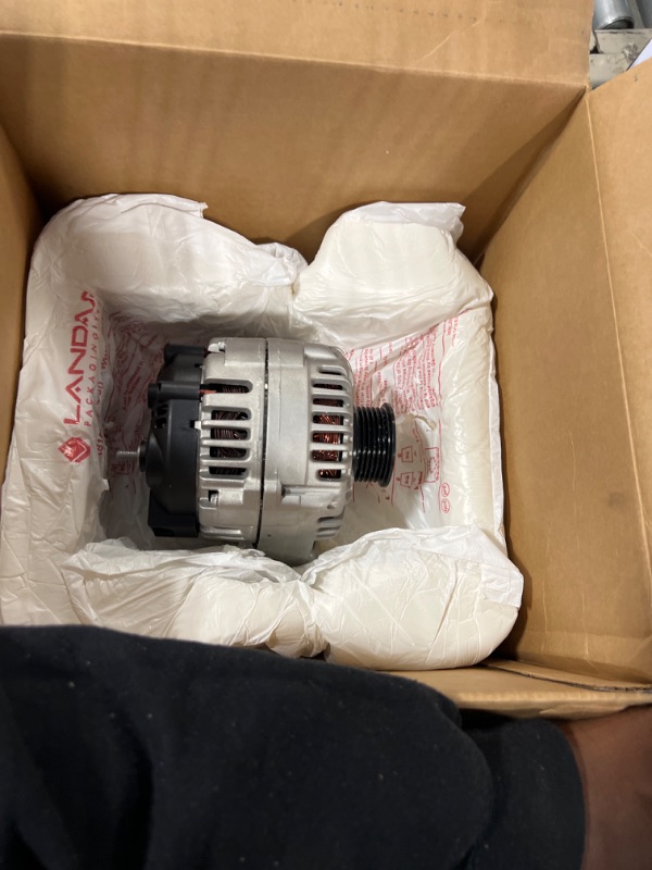 Photo 3 of ACDelco 13595628 Alternator