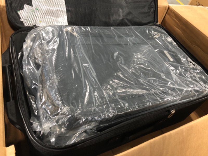 Photo 3 of American Tourister Fieldbrook XLT Softside Upright Luggage, Black, 4-Piece Set (BB/DF/21/25) 4-Piece Set (BB/DF/21/25) Black  