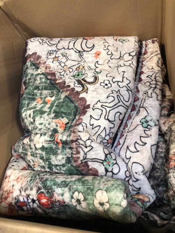 Photo 1 of YesRug 8x10 Area Rugs for Living Room Green Boho Rug Washable Rug Persian Vintage Rug Low Pile Non-Slip Large Rug for Bedroom Dining Room 8'x10' Green/Multi