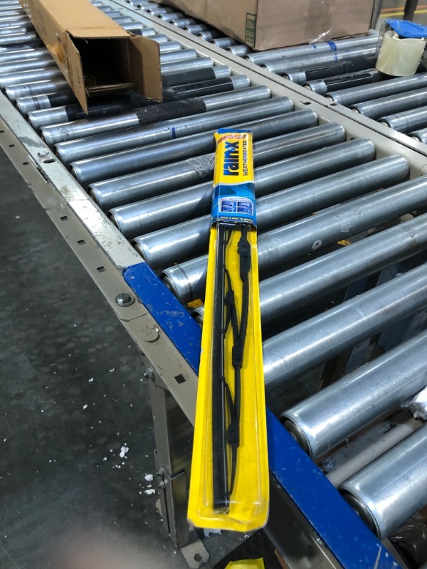 Photo 1 of Rain-X 24&#34; Weatherbeater Wiper Blades