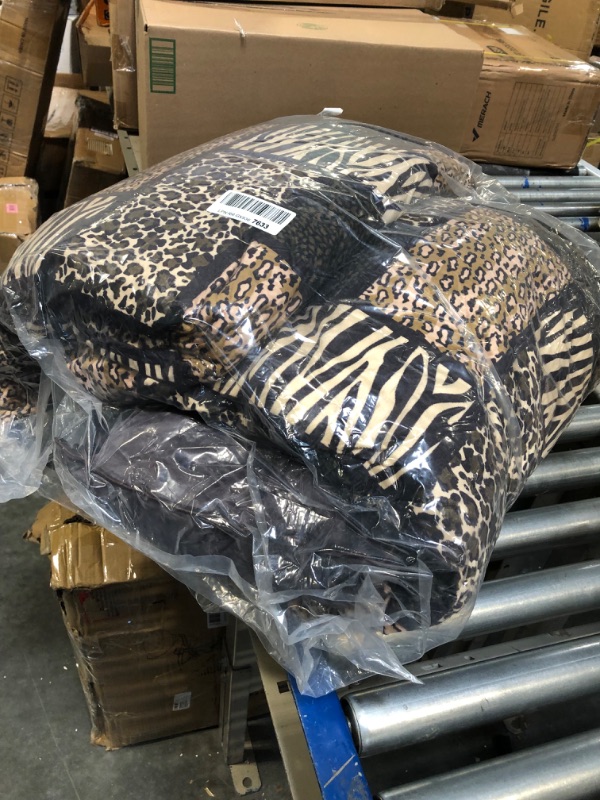 Photo 2 of 7 Piee Full Size Safari Comforter Set - Leopard, Tiger Zebra, Etc - Multi Animal Print Bed in a Bag Brown Black Beige Micro Fur Bedding