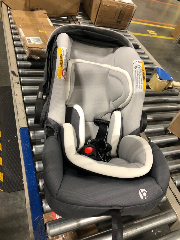 Photo 3 of Baby Trend Secure-Lift 35 Infant Car Seat, Dash Grey
***no base included****