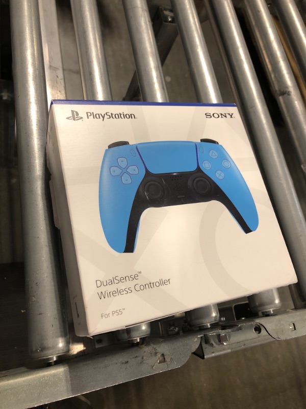 Photo 1 of Sony PS5CONDTRBLU PlayStation 5 DualSense Wireless Controller - Starlight Blue