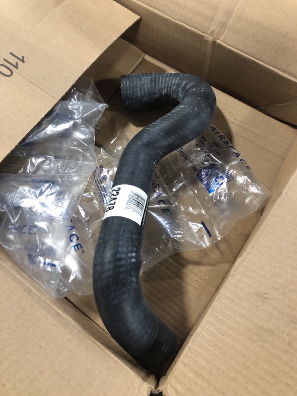 Photo 1 of Gates 22478 Premium Molded Coolant Hose Medium