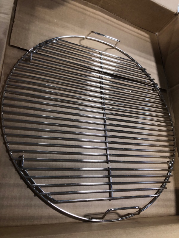 Photo 3 of Weber 18&#34; Hinged Cooking Grate