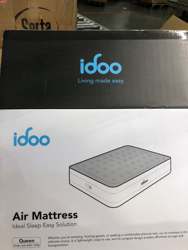 Photo 4 of iDOO Luxury Air Mattress with Built in Pump, Queen Inflatable Mattress for Camping, Guests & Home, 18" Raised Comfort Blow up Mattress, Durable, Portable & Waterproof Air Bed, colchon inflable