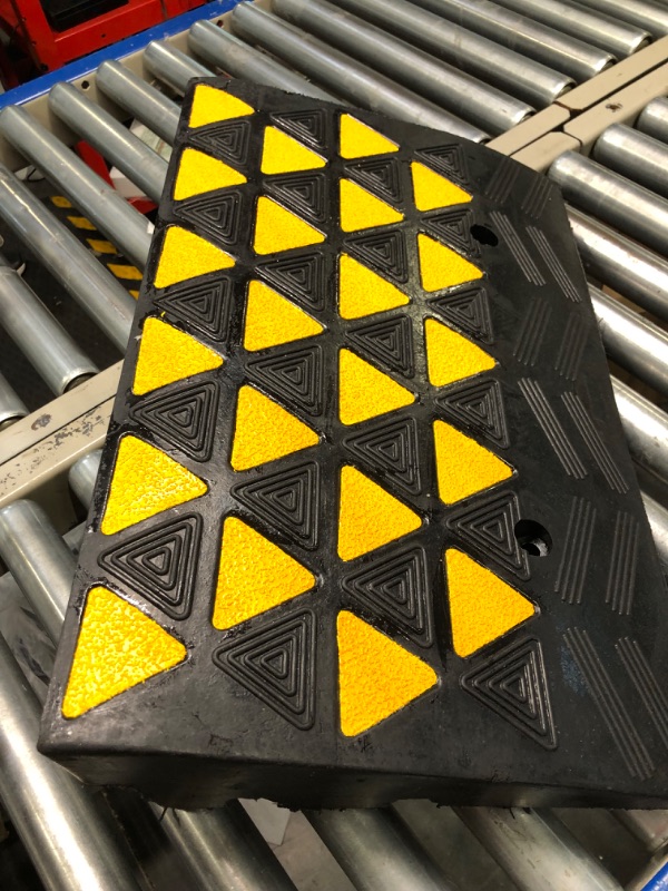 Photo 1 of BESEA Rubber Curb Ramp 6" inch High 23.6" Wide (Heavy Duty Rubber Ramp Single Ramp), for Driveway Curb Ramp, Car, Motorycle, Loading Dock, Truck, Pickup Truck, Threshold Ramp(6 inch Height)-1PACK