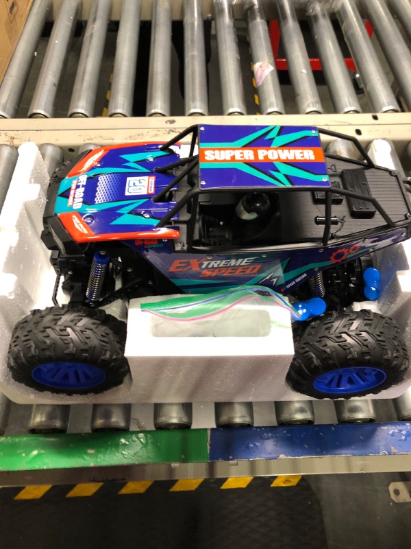 Photo 3 of DEERC DE60 Large 1:8 Scale Upgraded RC Cars Remote Control Car for Adults Boys,Off Road Monster Truck with Realistic Sound,2.4Ghz 4WD Rock Crawler Toy All Terrain Climbing,2 Batteries for 80 Min Play Classic Blue