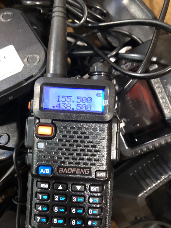 Photo 3 of 10-pcs Baofeng UV-5R VHF/UHF Two Way Ham Radio Walkie Talkies
