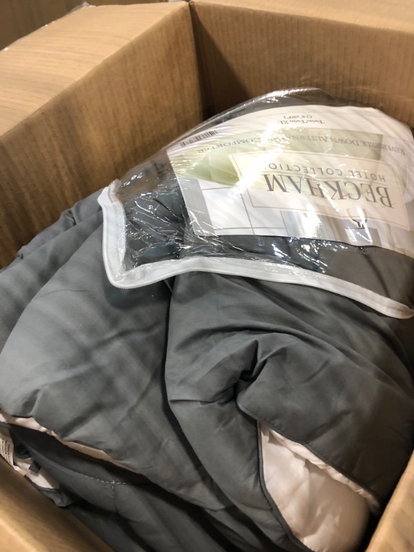 Photo 3 of Beckham Hotel Collection Goose Down Alternative Reversible Comforter - All Season - Premium Quality Luxury Comforter - Twin/Twin XL - Grey/White