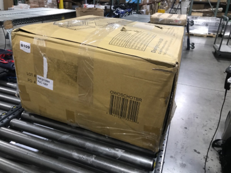 Photo 1 of Bed Inclined Mattress Topper 7.5-Inch Incline Foam Support Wedge Pillow with Washable Knitted Cover, Wedge Mattress Elevator for Acid Reflux, Neck & Back Pain, Post Surgery, Anti-snoring, King King White