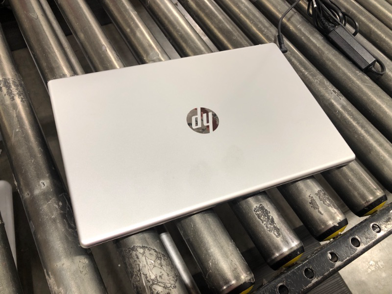 Photo 2 of HP 15.6 inch Laptop PC, Processor: 13th Generation Intel® Core™ i7, Graphics: Intel® Iris® Xe Graphicsc, 16 GB DDR4-3200 MHz RAM, 512GB SSD (Silver, 15-fd0099nr)
