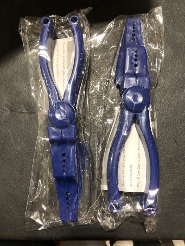 Photo 2 of 2 Pack Plastic Pliers, Home Tool Auxiliary Pliers, Jelanry Secure Nails Anti-smashing finger Joint Pliers for More Safety for Hammering Nails Easy to Position and Keeps Fingers Safe