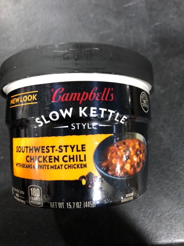 Photo 2 of Campbell's Slow Kettle Style Southwest-Style  Chicken Chili with Beans and White Meat Chicken, 15.7 Ounce Microwavable Bowl exp oct 27 2023