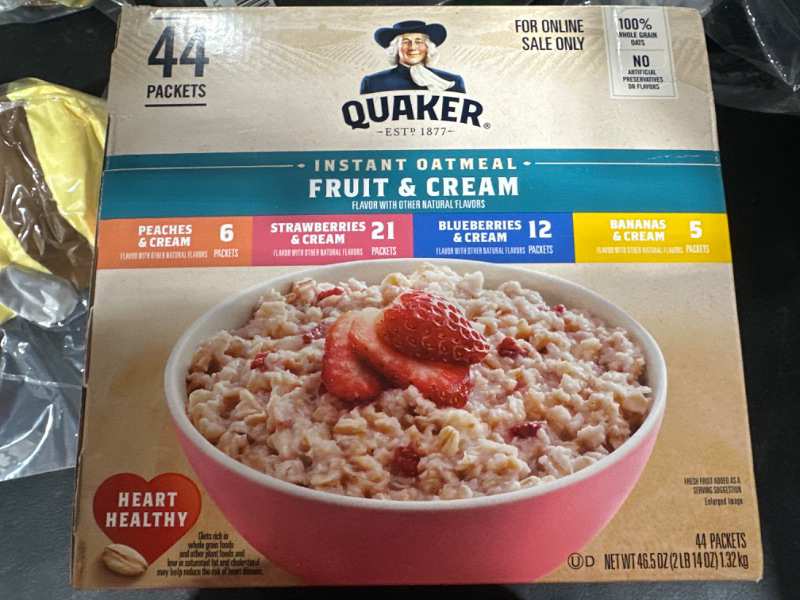 Photo 2 of 
Quaker Instant Oatmeal Variety Pack - 44 packets