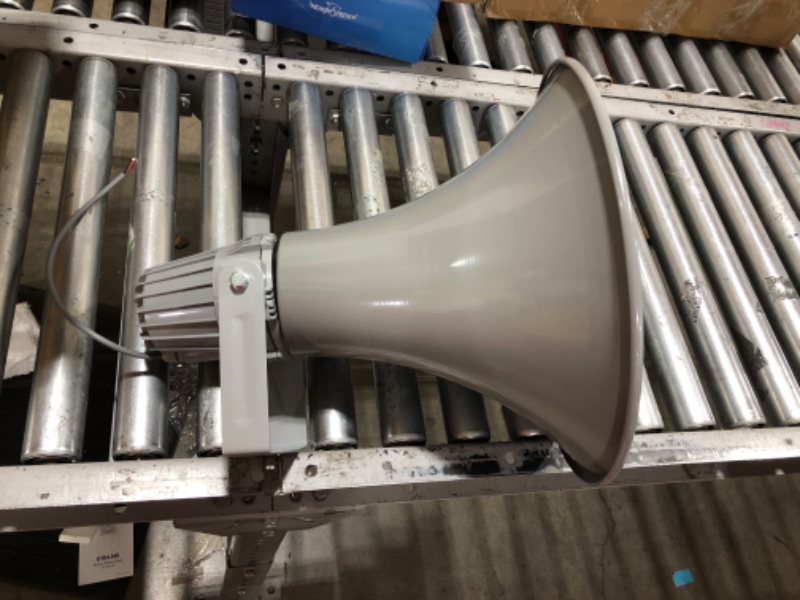 Photo 2 of Indoor Outdoor PA Horn Speaker - 19.5" 100W Power Compact Loud Sound Megaphone w/ 400Hz-5KHz Frequency, 16 Ohm, 100V/70V Transformer, Mounting Bracket - 100V/70V Audio System - PyleHome PHSP20