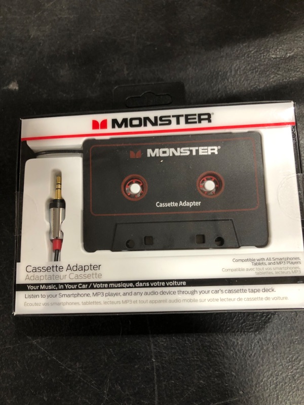 Photo 2 of Monster MBL 800 CAS-ADPT V2 WW High Performance 800 Cassette Adapter to 1/8" Mini 3 Feet
