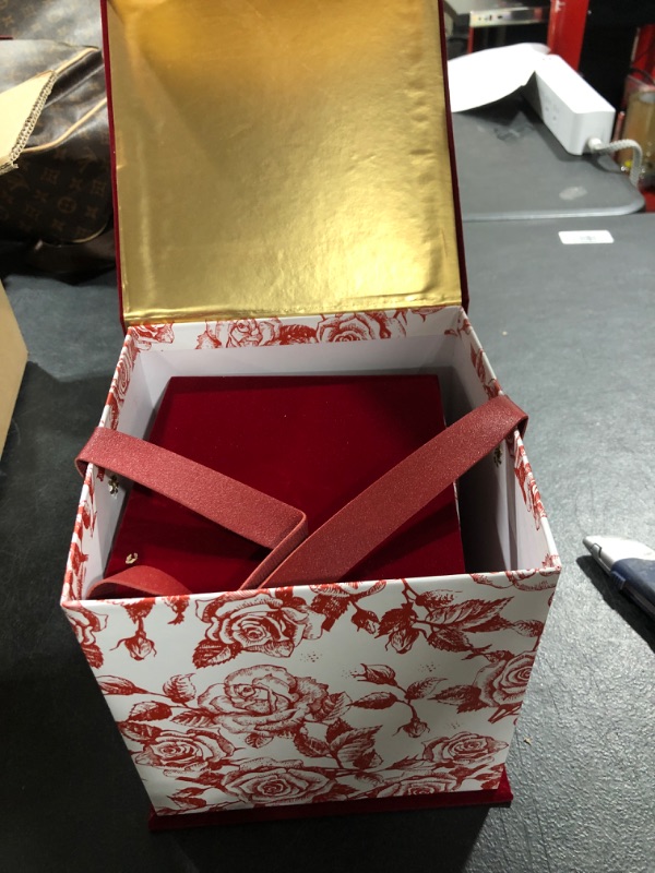 Photo 2 of Portable Gift Box Three-piece S/M/L Gift Box with Lid Suitable for Bridesmaid Box Bridesmaid Proposal Box (Burgundy/SML 3-Pack)