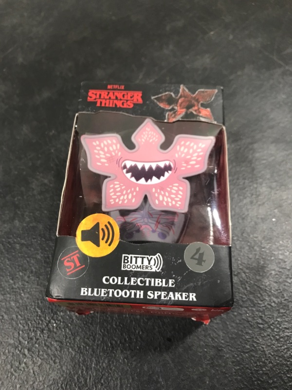 Photo 2 of Bitty Boomers Netflix: Stranger Things - Damaged Demogorgon - Mini Bluetooth Speaker
