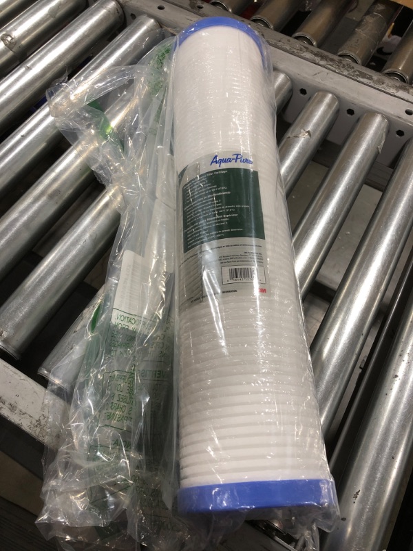 Photo 2 of 3M Aqua-Pure AP800 Series Whole House Replacement Water Filter Drop-in Cartridge AP810-2, Large Capacity, for use with AP802 Systems