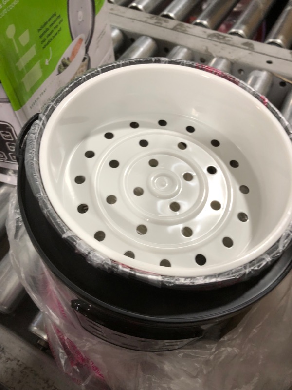 Photo 2 of Aroma Housewares ARC-914SBD Digital Cool-Touch Rice Grain Cooker and Food Steamer, Stainless, Silver, 4-Cup (Uncooked) / 8-Cup (Cooked) Basic---BOX DAMAGE