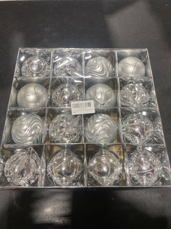 Photo 2 of 3.15" Christmas Ball Ornaments 16 pcs Xmas Tree Hanging Ball Decorations Set, Festival Pendant Hangings Ornaments with Hanging Loop for Holiday Party Wreath Tabletop Tree Xmas Tree Decor (Silver)
