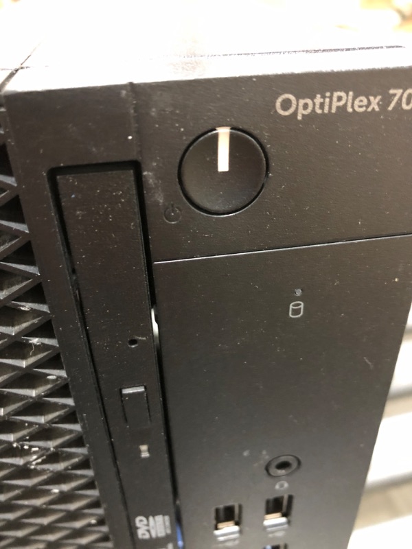 Photo 3 of Dell Optiplex 7040 Business SFF Computer Small Tower PC (Intel Core i5-6500, 16GB Ram, 256GB SSD, DVD-RW, WiFi) Win 10 Pro